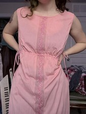 True vintage pink tunic midi dress floral pattern waist ties picture