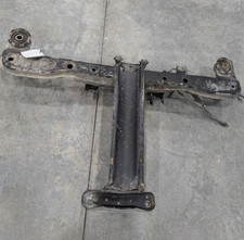 2001-2005 Buick LeSabre Park Ave Cadillac DeVille Rear Subframe Crossmember OEM picture