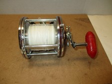 PENN 114h Senator 6/0 Good Condition -- WITH 80 LB. SPECTRA *** picture