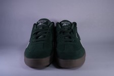 Reebok Women’s Forte Lounger Sneakers Size 8 Green Suede Gum Sole NWT picture