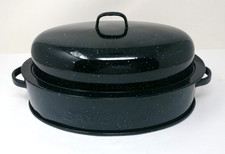 Savory Jr Vintage Kitchen Roaster & Lid  Black White Speckled  Enamelware picture