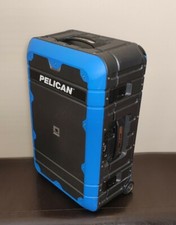 Pelican Elite Luggage Series carry-on case - Glue Residue - No combo Lock - USED picture