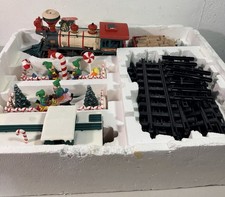 1997 Vintage Musical Animated Santa land Train & Tracks New Bright Toys TESTED picture