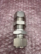 Hoke Swagelok 20BU316MM Bulkhead Union 20mm Connector - NEW picture