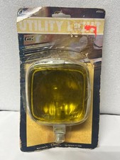 NEW VINTAGE ALLISON UTILITY LIGHT #9531 YELLOW picture