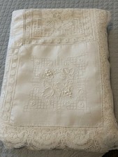 Vintage Maderia Table Cloth 93x 69 Rectangle picture