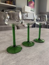 Vintage Luminarc Emerald Green Stem Wine Glass French Alsace/Rhine Glass France picture