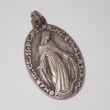 Vintage Blessed Mother Mary Large Oval Metal Medal 1-1/2