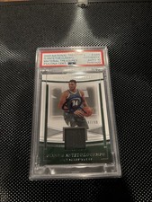 20-21  Panini Giannis Antetokounmpo #MTR-GAN /99 Game Worn Patch Auto picture