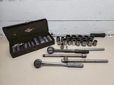 Vtg S-K Tools Socket Set, 33 Pieces w/ Ratchets, Knurled Sockets, Breaker Bar, + picture