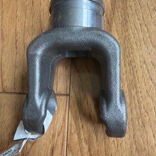 New/Used (Choose one) Weasler 300-3500 35 Series Shaft Weld Yoke picture