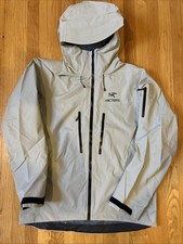 Arc’teryx Alpha SV Gray White Rain Ski Waterproof Jacket Men’s Size Medium picture
