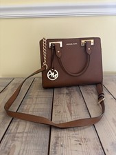 Michael Kors Mercer Medium Messenger Satchel picture