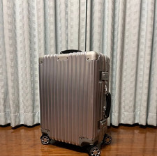 Rimowa Style Silver 4 wheels Carry Case Suitcase USED 40L picture