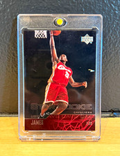💥2003-04 Upper Deck LeBron James Star Rookie RC #301 Cleveland Cavaliers💥 picture
