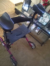 191 Unlimited 4-Wheel Rollator Walker Handbrakes Padded Seat Bag Purple/Black picture
