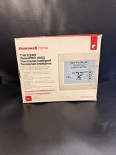 Honeywell VisionPRO 8000 WiFi Touchscreen 7-Day Programmable Thermostat picture