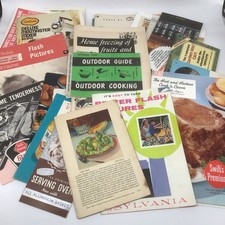 Vintage Lot Of Miscellaneous Paper back Cookbooks Magazines Pamphlets & Inserts picture