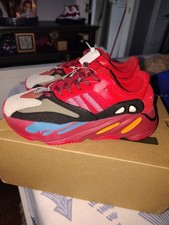 yeezy 700 Hi-res Red picture