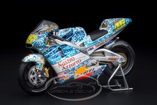 Minichamps Honda NSR 500 Dirty Valentino Rossi 2001 GP Mugello 1/12 Brand New picture