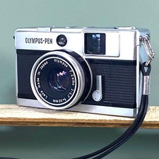 1-Month Warranty On Operation. Fully Serviced And Fully Functional. / OLYMPUS picture
