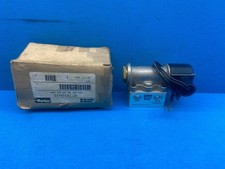 Parker 315010110 Pilot Multi-Purpose Solenoid Valve 4 Way 120/60 11W picture