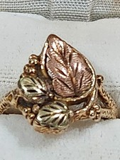 Landstrom's Black Hills Gold Ring  10K 12K Gold Multi-color Leaves Grapes size 7 picture