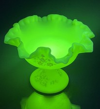 8” FENTON CUSTARD Uranium Glass DAISY COMPOTE Handpainted Signed Ruffled VTG picture