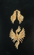 HATTIE CARNEGIE Vintage Signed Amber Rhinestone Brooch Pin & Earrings Set picture
