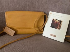 vintage 90s coach envelope swing wallet/bag-goldenrod yellow picture