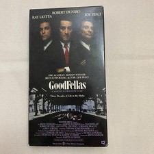 Goodfellas (1990) VHS Movie - Starring Ray Liotta, Joe Pesci, Robert De Niro picture