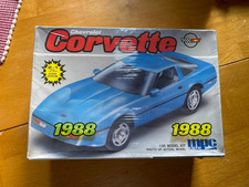 New  SEALED MPC Erti  1988 Corvette plastic model kit 1:25-2 in 1 stock custom picture