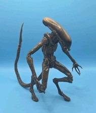 NECA Alien 3 Ultimate Dog Alien Action Figure Fast Shipping  picture