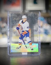 2025-26 Upper Deck Extended Series - Acetate Young Guns Matthew Schaefer #451 picture