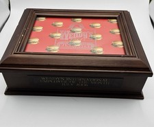 Vintage Wendy's Employee of the Month 2006 display box Wit Golf Balls Full Set picture