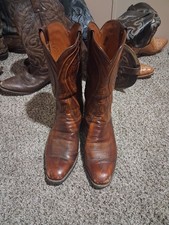 mens lucchese cowboy boots picture